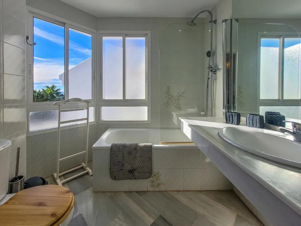 Cozy 2Br Apt With Sea Views Wifi Ac Parking Apartment Mijas